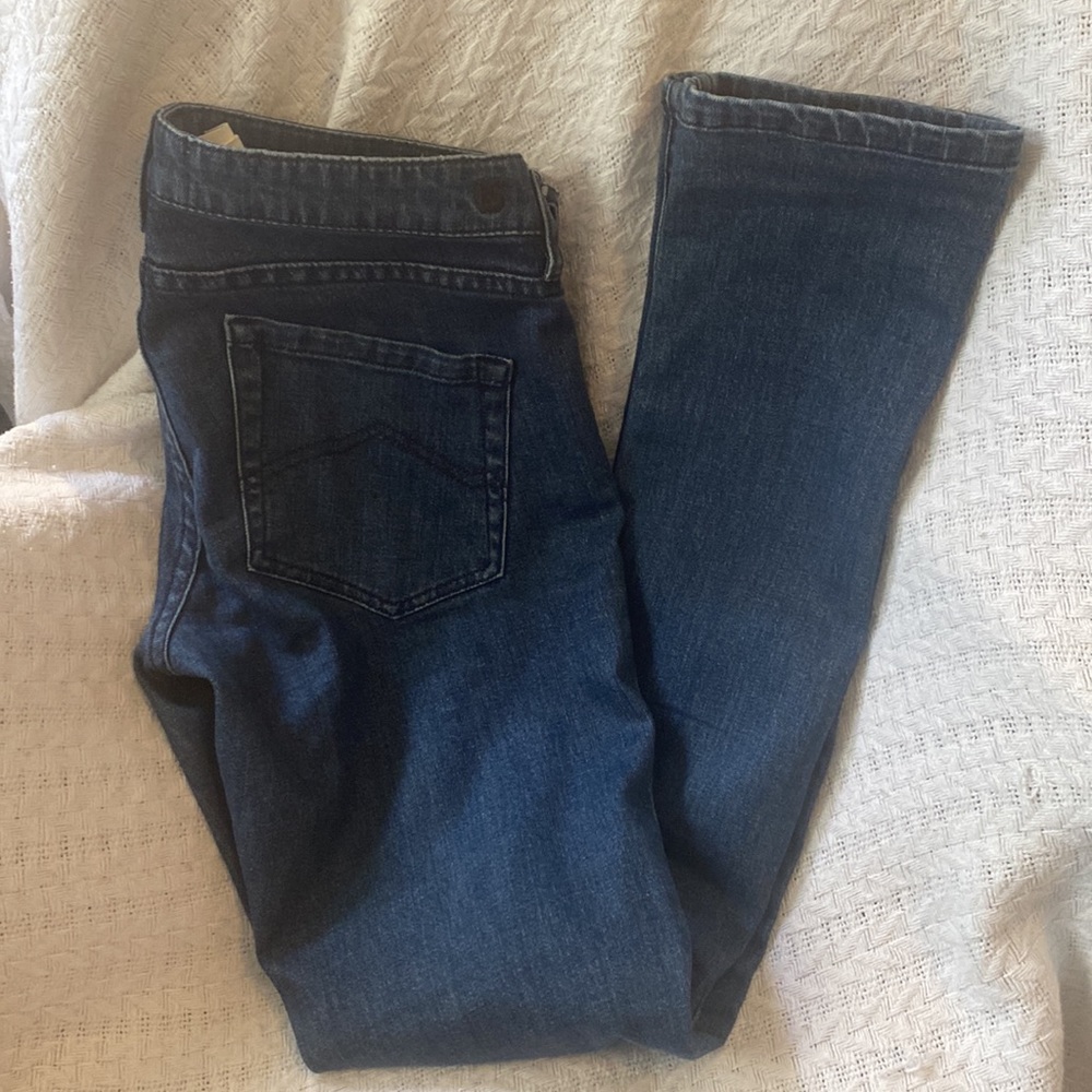 Worn Burton Jeans size 28/7
